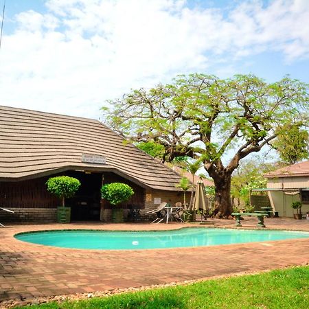 קומאטיפורט Sundown Lodge מראה חיצוני תמונה